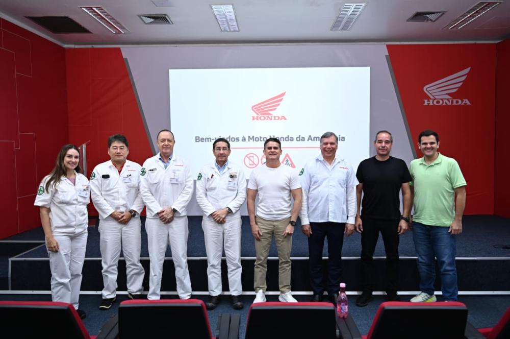 Prefeito David Almeida visita fábrica da Moto Honda da Amazônia, no Polo Industrial de Manaus, e destaca relevância da indústria de duas rodas