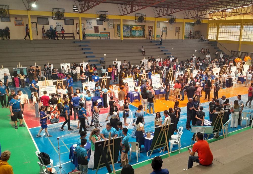 Feira Técnico-Científica: Coordenadoria Regional de Parintins apresentará projetos do Programa Ciência na Escola (PCE) Feira Técnico-Científica: Coordenadoria Regional de Parintins apresentará projetos do Programa Ciência na Escola (PCE)