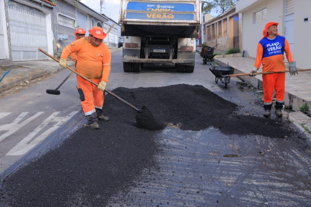 Prefeitura de Manaus segue em obras do ‘Plano de Verão’ no bairro Japiim
