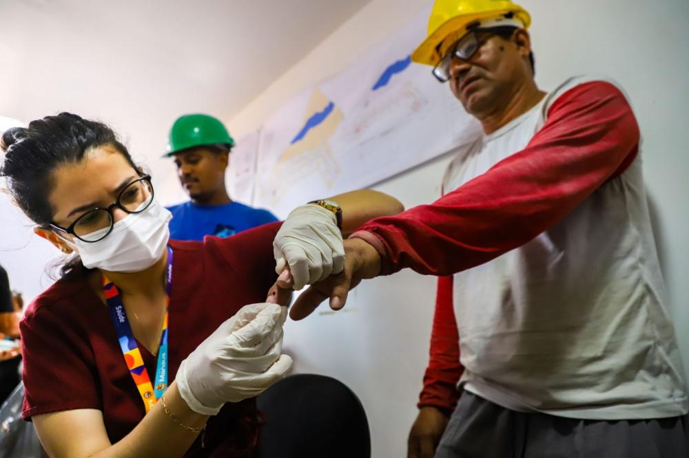 Unidades de saúde da prefeitura reforçam serviços de prevenção e cuidado no ‘Novembro Diabetes Azul’