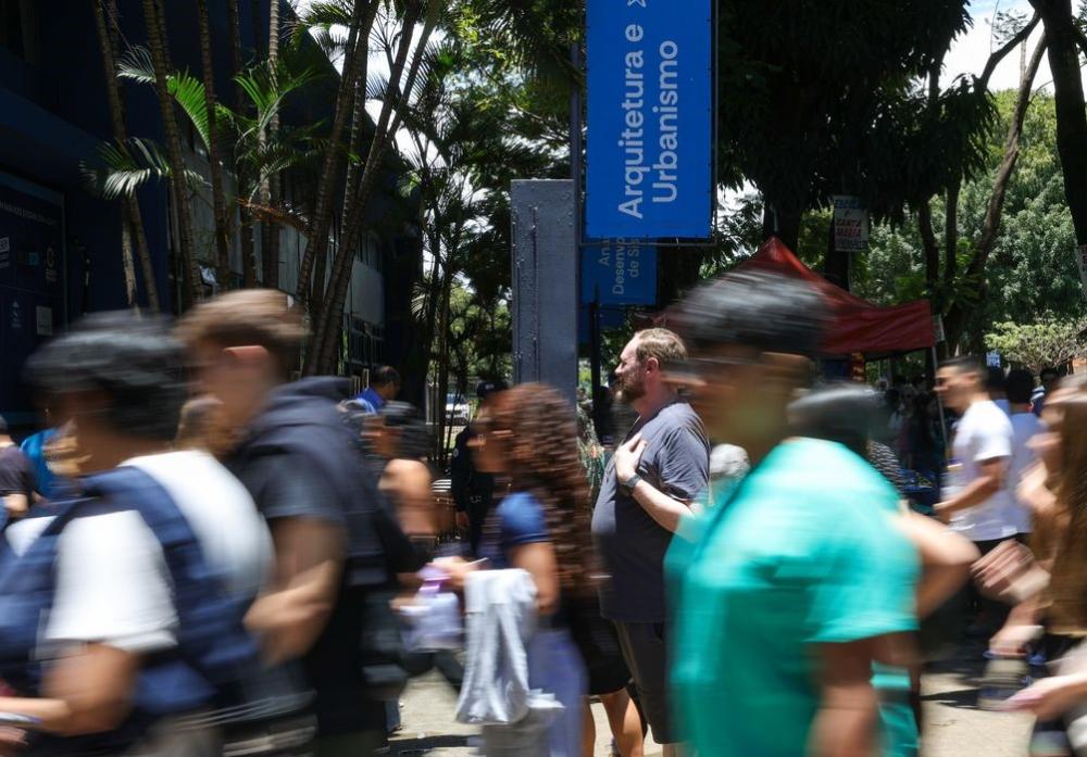 Abstenção no primeiro dia do Enem 2025 chegou a 27%