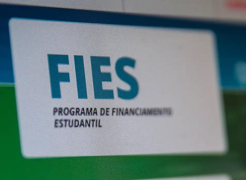 Fies 2025: Inep convoca lista de espera de vagas remanescentes