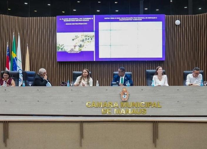 Prefeitura de Manaus reforça ações do turismo durante audiência pública na CMM