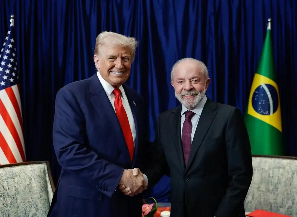 Lula celebra retirada de tarifas pelos EUA e diz que sinaliza respeito