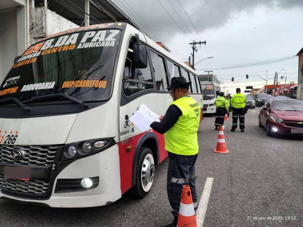 Prefeitura de Manaus intensifica fiscalização do transporte complementar e táxi na zona Sul