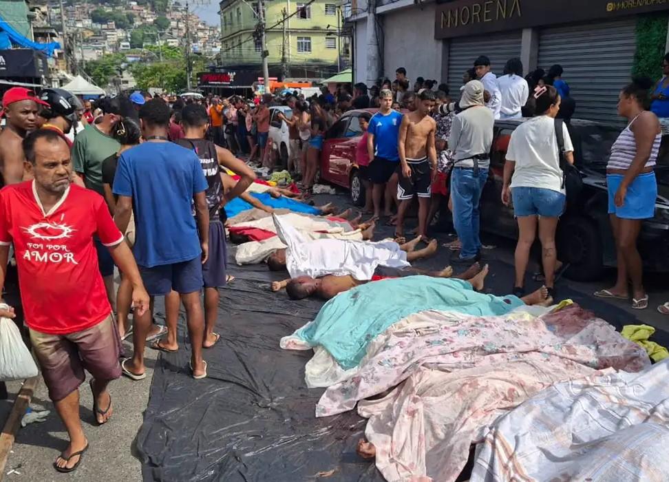 Cinco PMs são presos por crimes em megaoperação no Rio