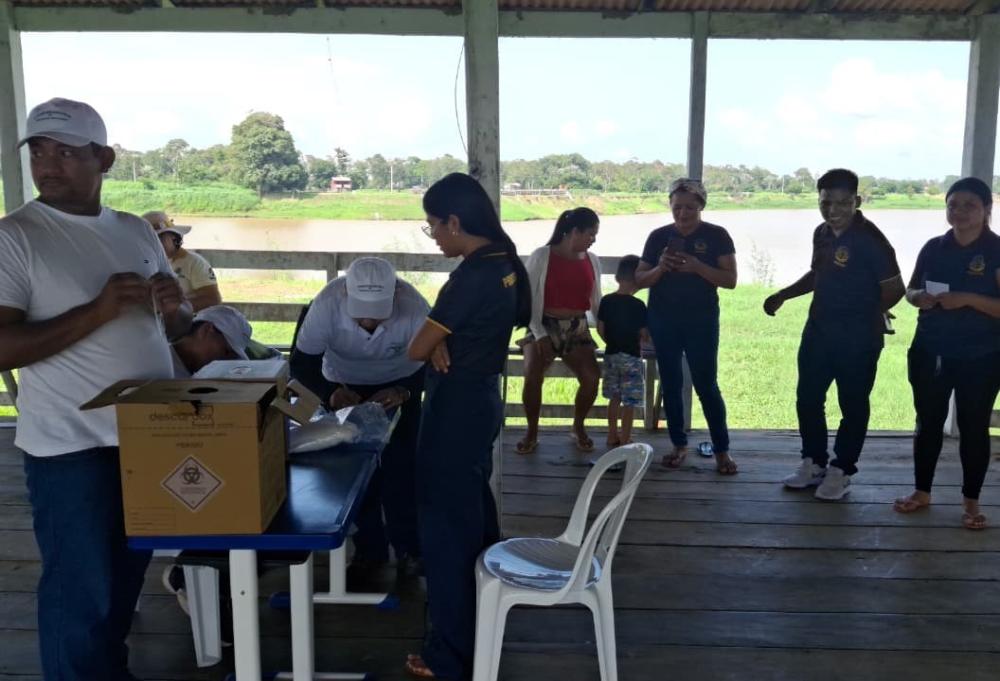 Campanha de vacinação avança na zona rural de Parintins