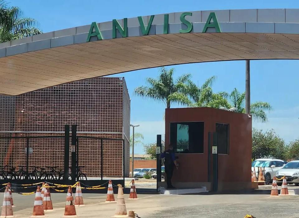 Anvisa proíbe fabricação e venda de suplementos irregulares