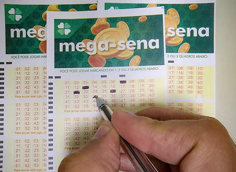 Mega-Sena sorteia nesta terça-feira prêmio acumulado em R$ 20 milhões
