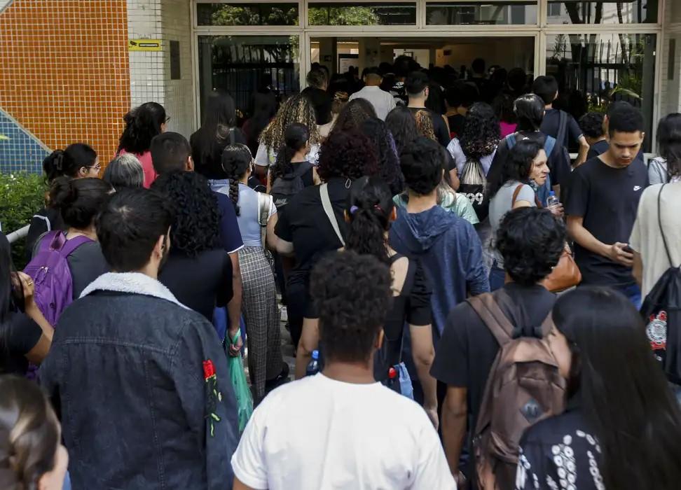 CNU 2: FGV muda horário de bancas de pessoas negras e com deficiência