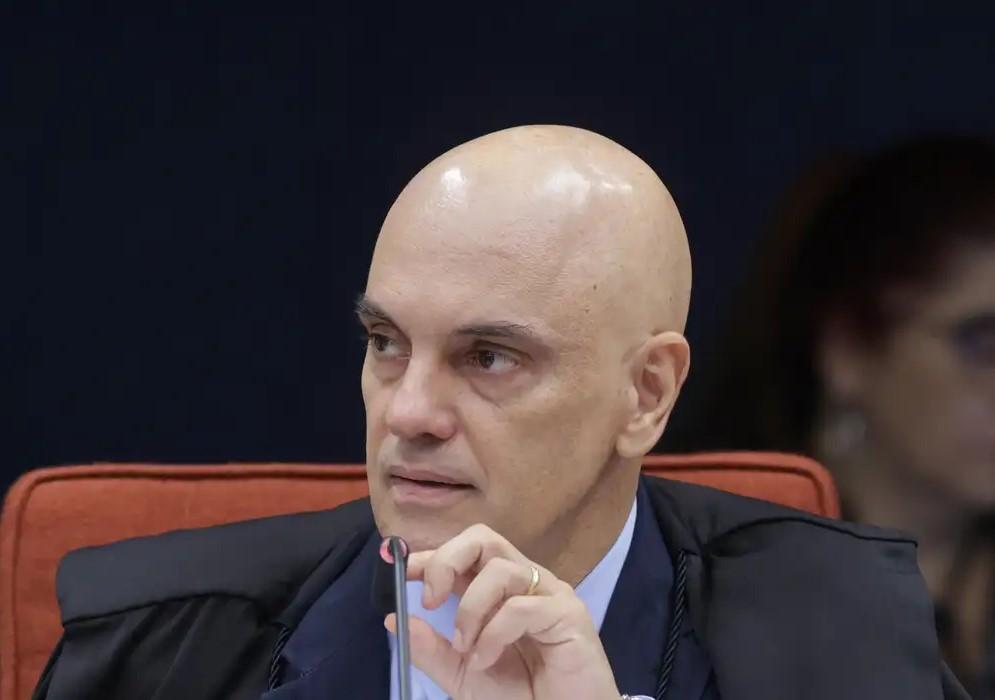 Moraes vota por condenar mais 5 réus da trama golpista e absolver um