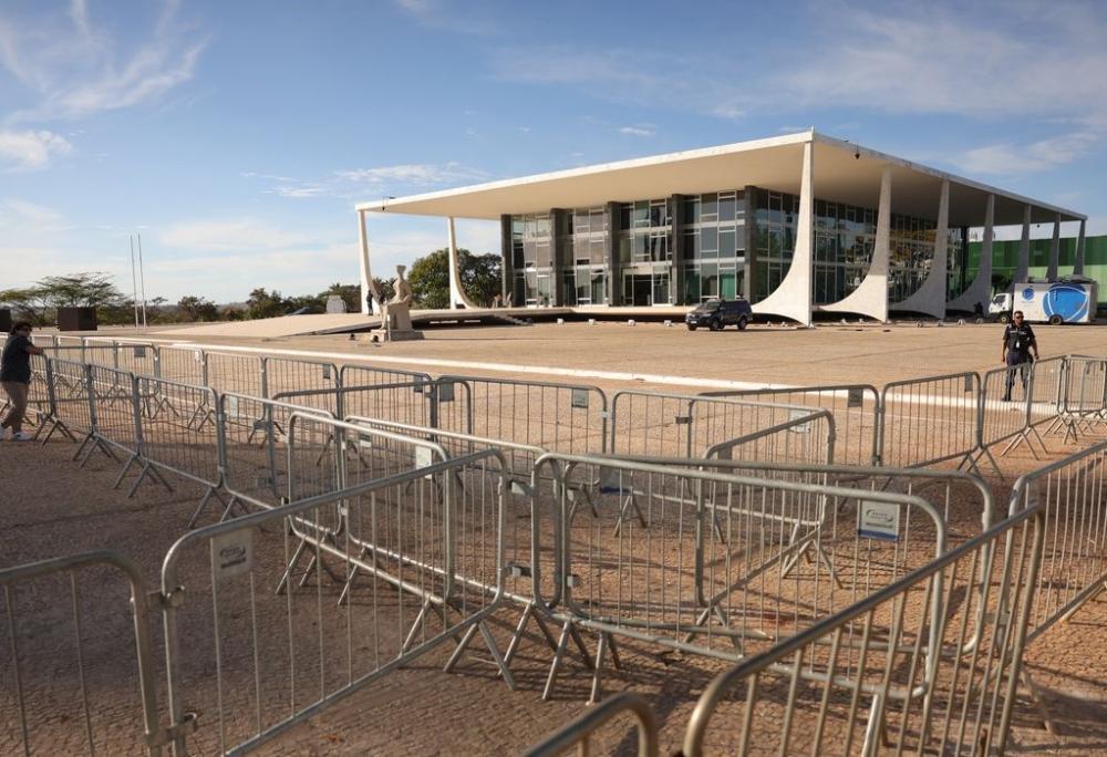 STF anula parte de investigação contra governador do Acre