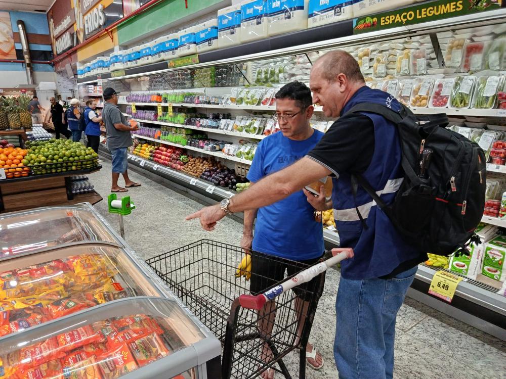 Visa Manaus conclui operação ‘Natal com Saúde’ com 688 quilos de alimentos apreendidos e descartados