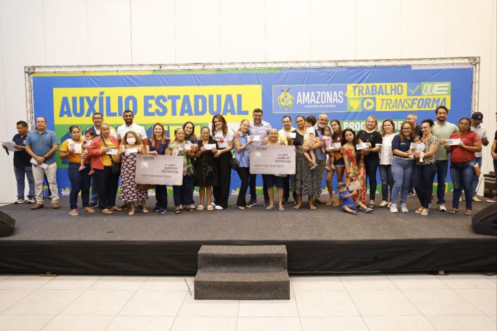 Governo do Amazonas assegura dignidade à população com mais de R$ 540 milhões pagos pelo Auxílio Estadual em 2025