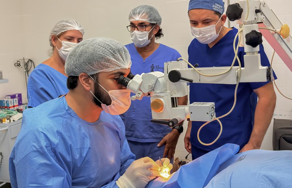 Mutirão de cirurgias de catarata avança em Parintins