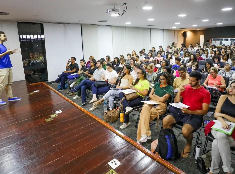 Câmara publica edital de concurso público com inscrições em janeiro