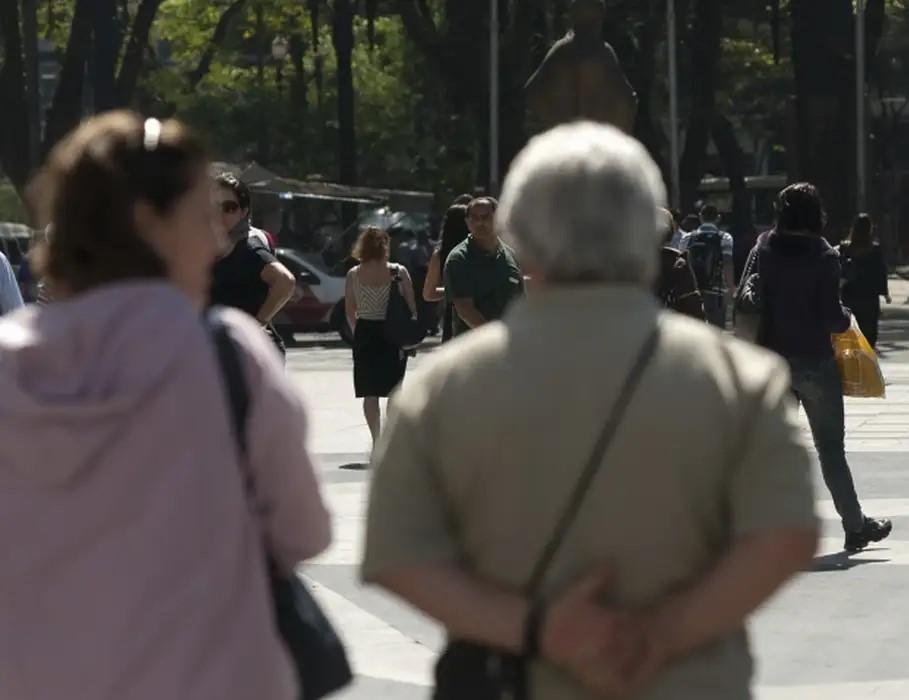 Primeira vara de atenção a idosos faz um ano e é referência no país