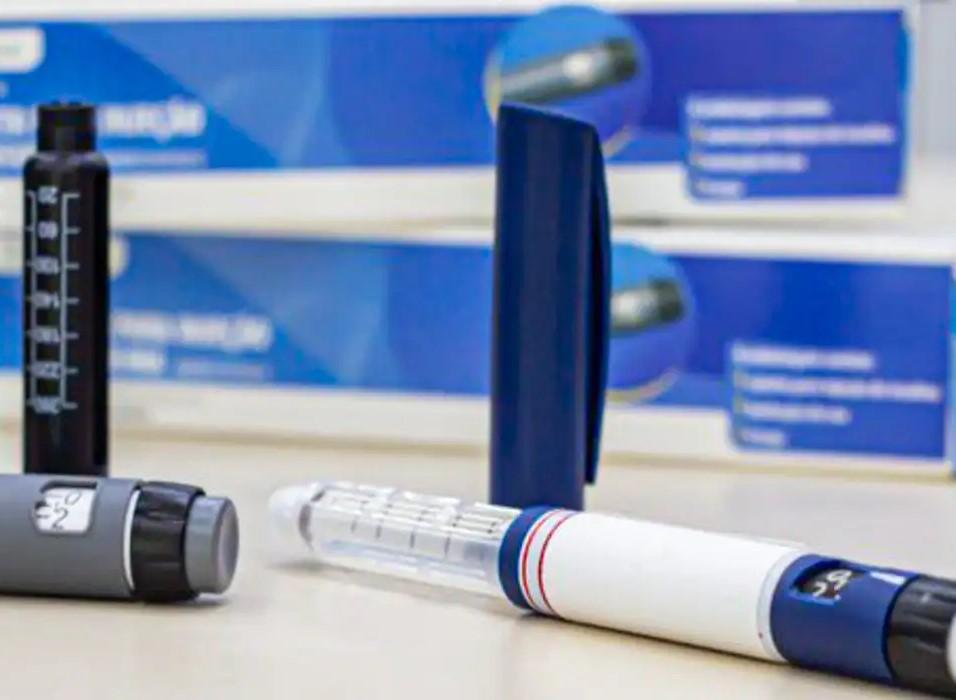 Uso de canetas emagrecedoras por idosos requer cuidados, diz geriatra