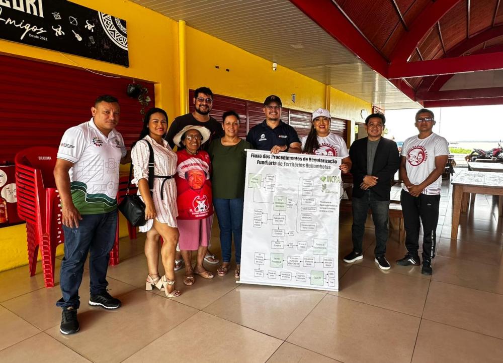 Prefeitura de Parintins inicia diálogo para regularização fundiária do Quilombo da Baixa da Xanda