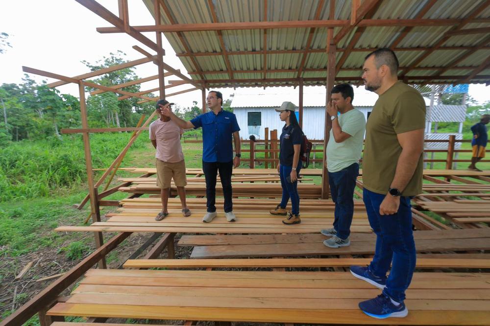 Gestão Municipal reforça compromisso com comunidades ao visitar obras de escolas na região de Várzea