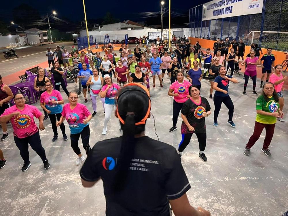 Movimenta Parintins inicia projetos 2026 com Aulão de Dança na Praça Digital