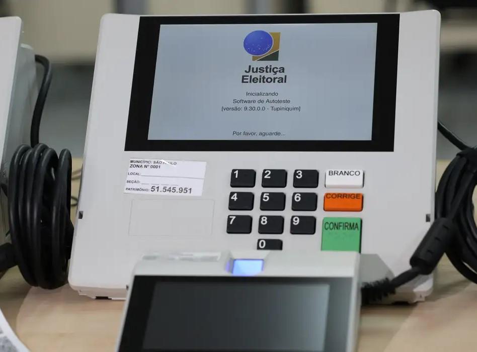 TSE propõe novas regras e recebe sugestões sobre eleições de 2026