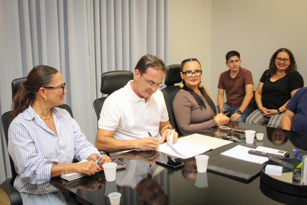 Com FGV à frente, Parintins dá passo decisivo para realizar concurso público histórico em 2026