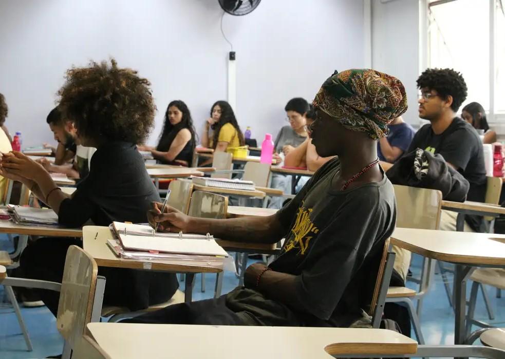 Fuvest divulga lista de aprovados no vestibular 2026