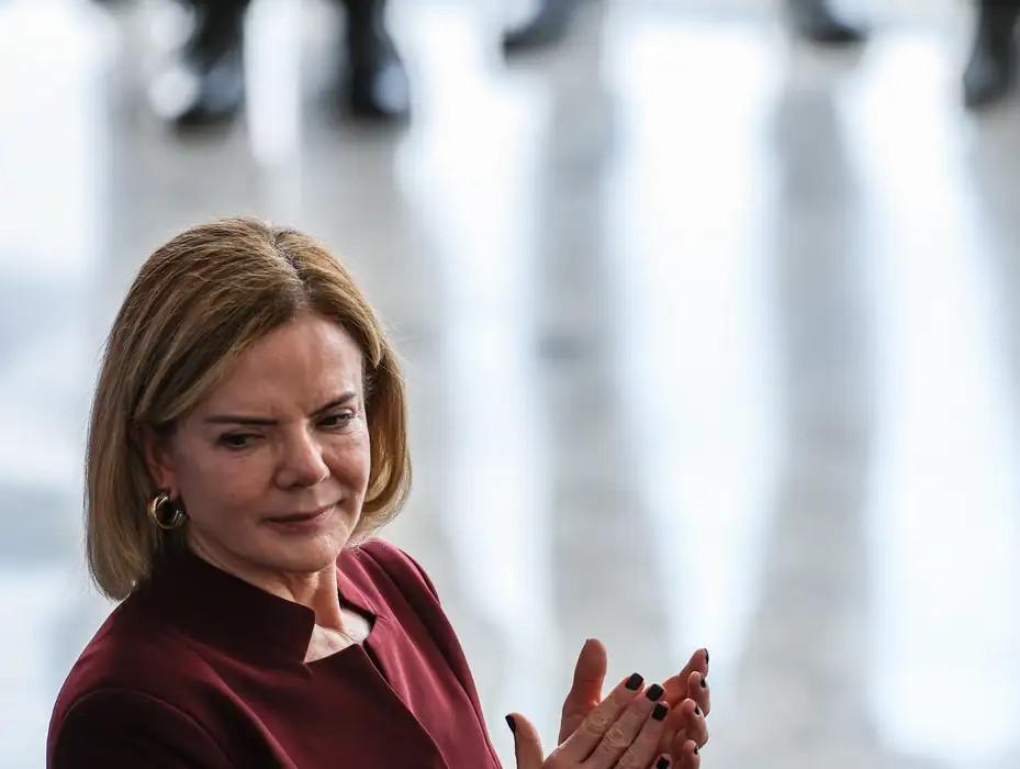 Fim da escala 6x1: governo pode enviar projeto para agilizar aprovação