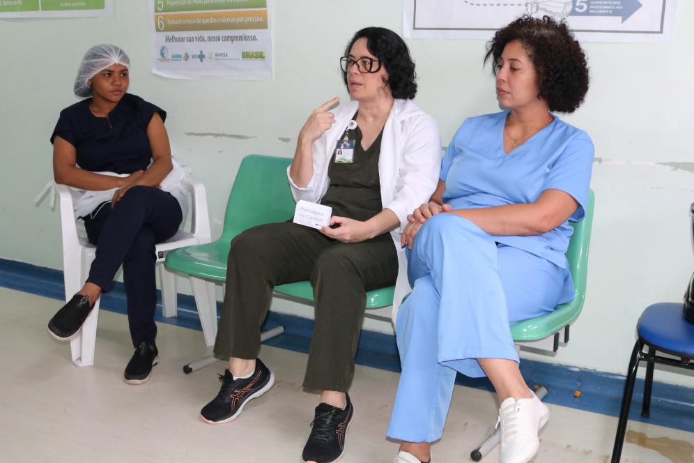 Janeiro Branco: FCecon promove ações sobre o cuidado com saúde mental