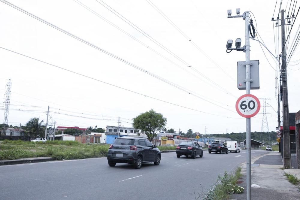 Fiscalização eletrônica é reforçada para reduzir sinistros e salvar vidas no trânsito de Manaus