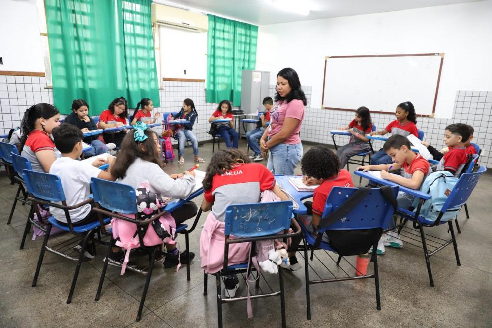 Mais de 242 mil estudantes iniciam o ano letivo 2026 nas escolas das zonas urbana e rodoviária da Prefeitura de Manaus