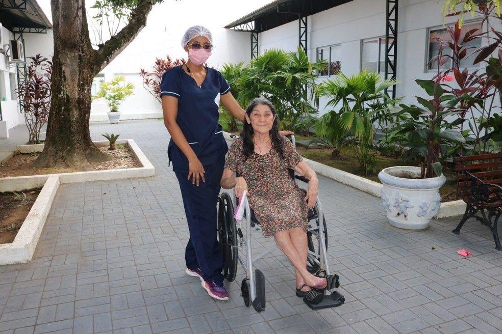 Prefeitura de Manaus abre inscrições para curso gratuito de Cuidador da Pessoa Idosa