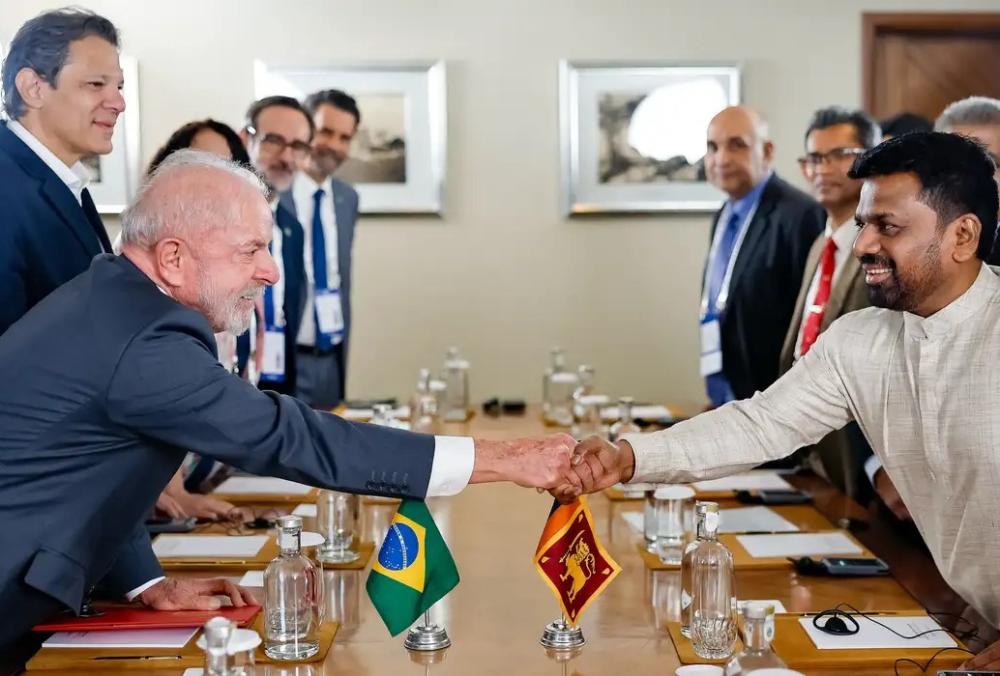 Lula defende que IA fique a cargo de instituição multilateral