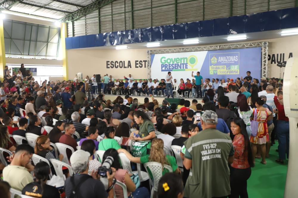 Governo Presente: Mutirão de serviços garante mais de 7,8 mil atendimentos à população da zona sul de Manaus