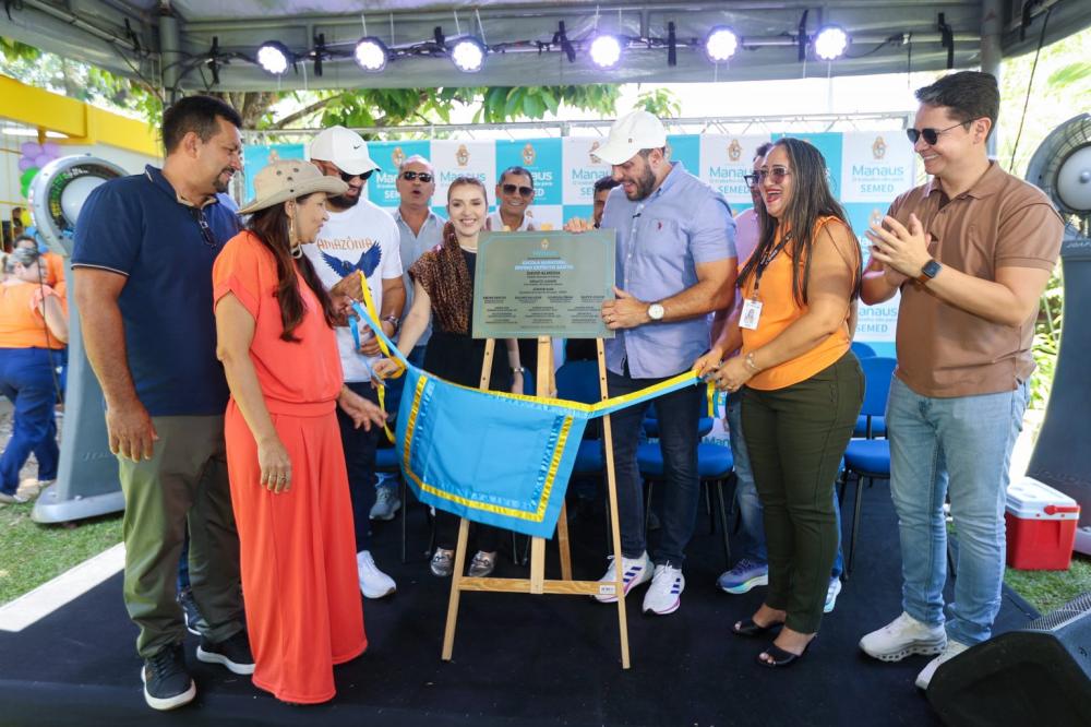 Prefeitura de Manaus reinaugura duas unidades de ensino na zona rural ribeirinha da capital