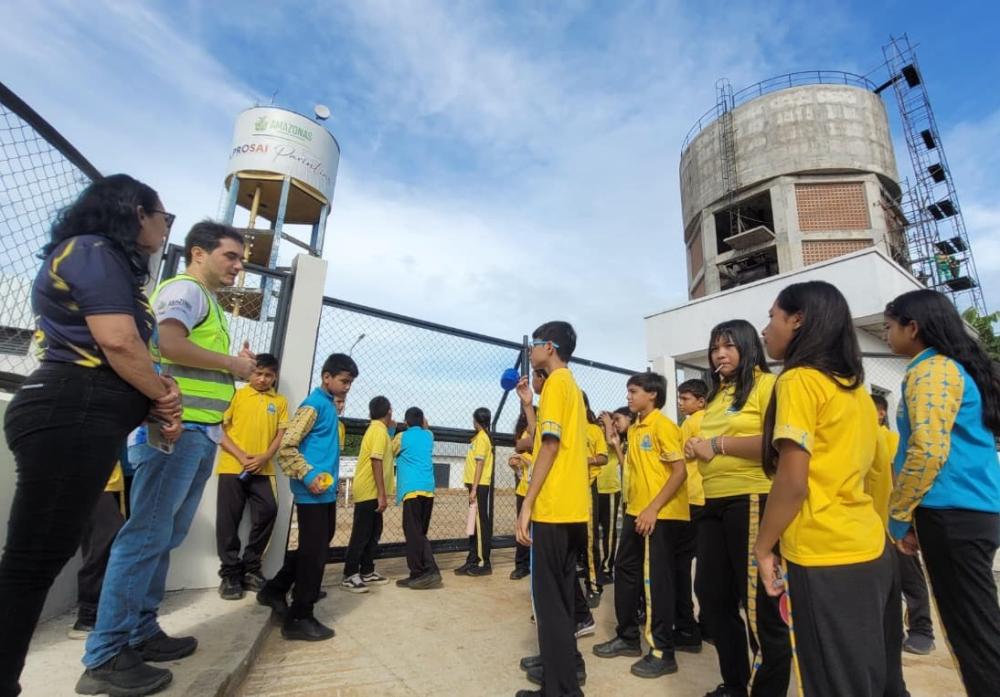 Projeto ‘Tô na Obra’ leva alunos da rede municipal para conhecer obras do Prosai Parintins