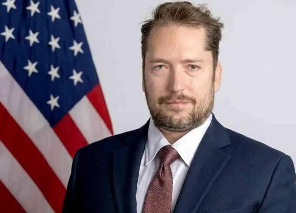 Itamaraty confirma revogação de visto de assessor de Trump