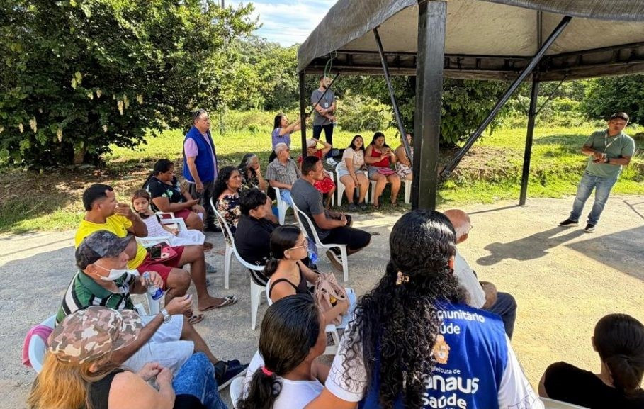 Unidades móveis da prefeitura fortalecem ações de saúde da mulher e saúde bucal na USF Ada Viana