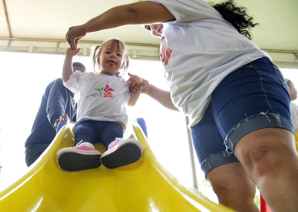 Dia da Síndrome de Down busca ampliar inclusão e combater preconceito