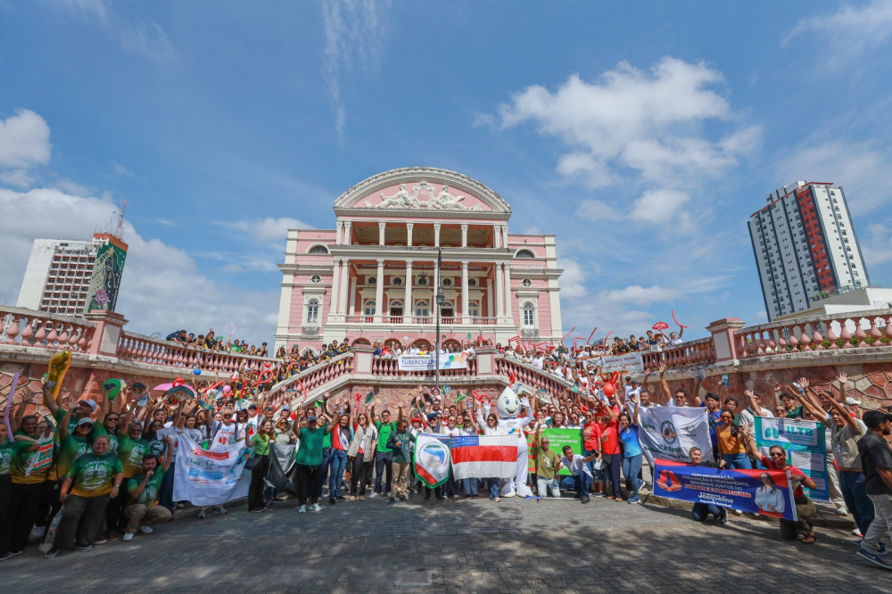 Governo do Amazonas promove caminhada de conscientização e enfrentamento à tuberculose, no Centro de Manaus