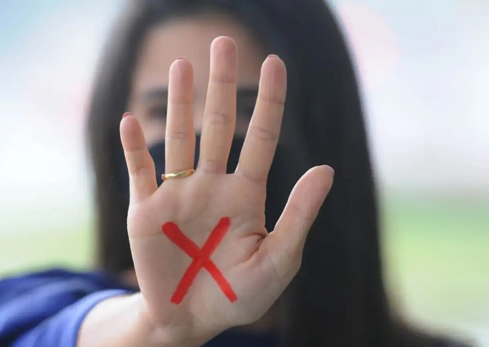 Senado aprova projeto de lei que criminaliza a misoginia