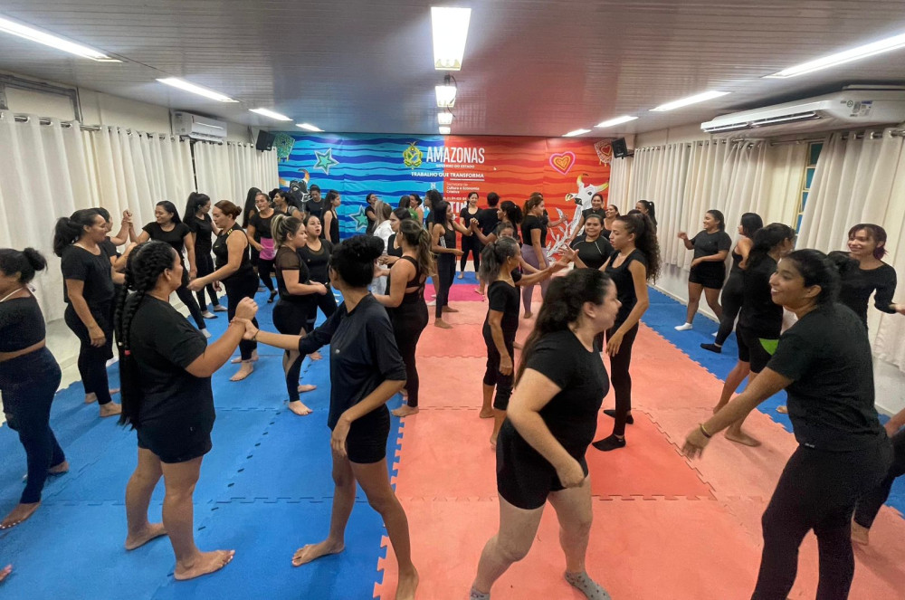 Governo do Amazonas amplia ações no interior com curso de defesa pessoal feminina e abertura de vagas no Pelci