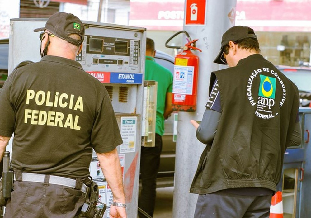 Operação da PF investiga alta de combustíveis em 11 estados e no DF