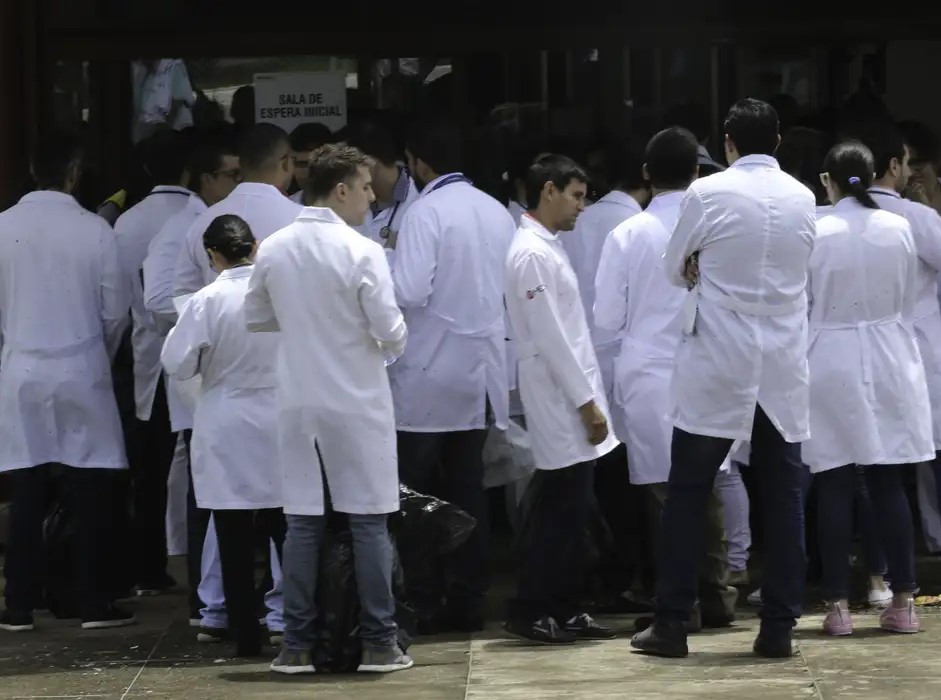 Concurso para área médica de hospitais universitários será no domingo