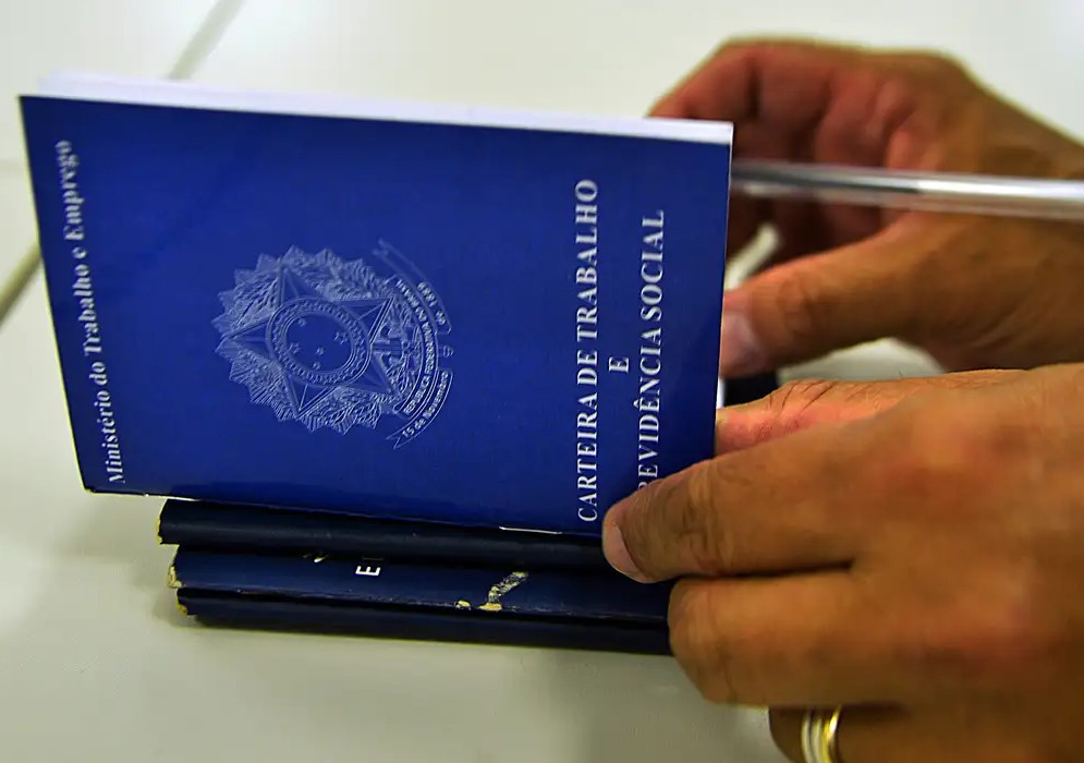 Novos prazos para licença-paternidade valem a partir de 2027