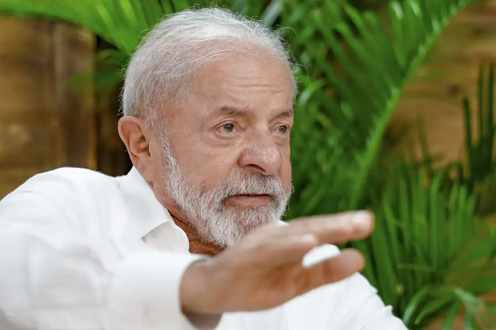 Lula quer anular leilão da Petrobras por vender gás acima da tabela