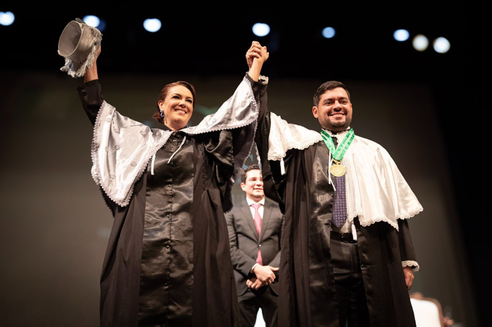 André Zogahib e Katia Couceiro são empossados nos cargos de reitor e vice-reitora da UEA