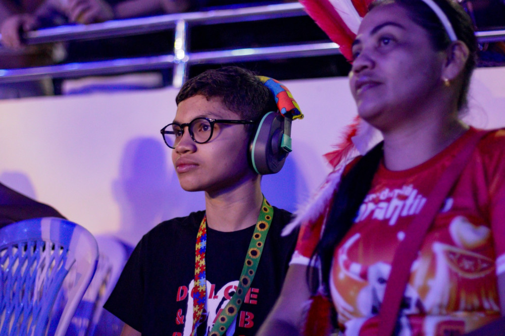 Festival de Parintins 2026: Governo do Amazonas divulga datas para inscrição no Espaço Acessível nas três noites de festa