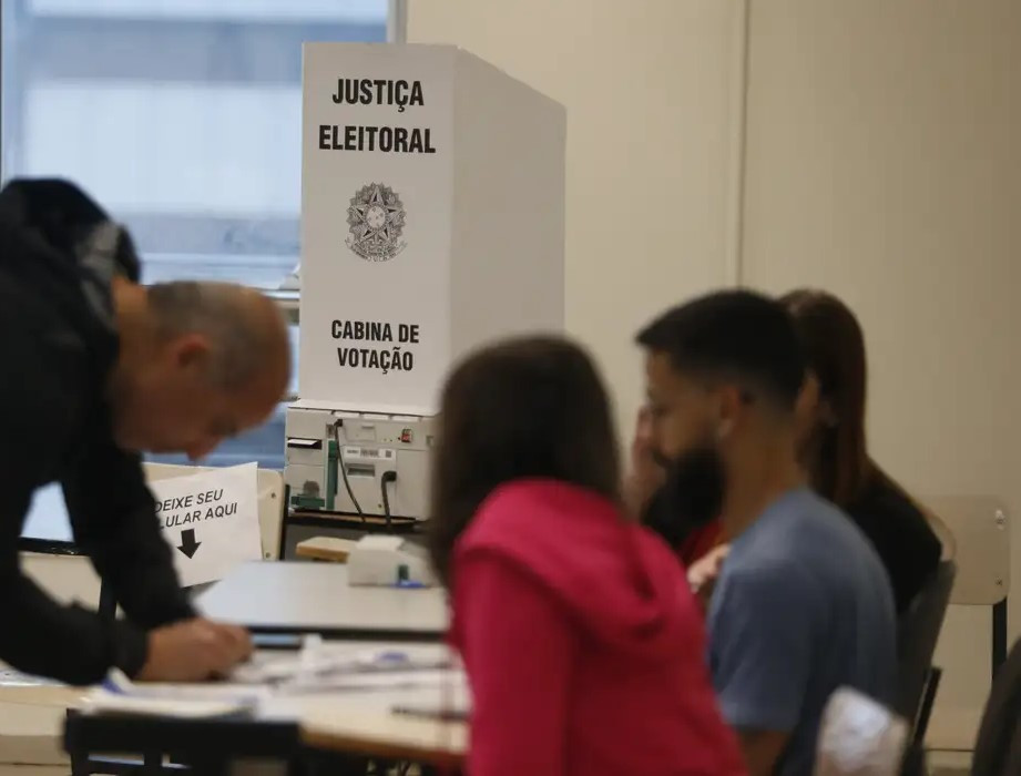 Número de eleitores com mais de 60 anos cresceu 74%, aponta pesquisa